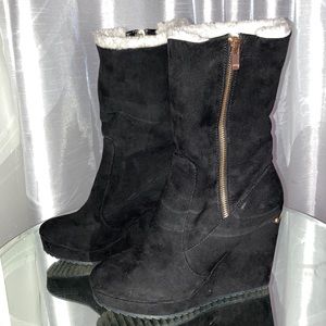 Boots Black suede Juicy Couture Size 9
